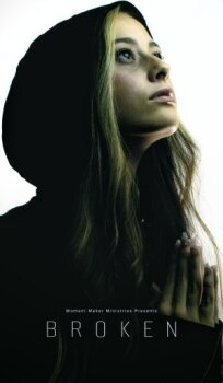 Сломанная (2022)
